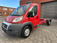 Gebraucht Fiat Ducato 150 PS (110 kW) 2012 Rot Van