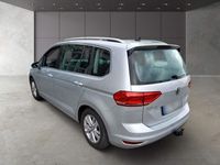 Gebraucht VW Touran Highline 150 PS (110 kW) 2019 Silber Van / Kleinbus