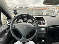 Gebraucht Peugeot 207 95 PS (69 kW) 2009 Blau Limousine