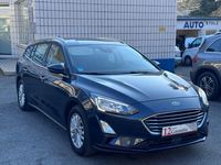 Gebraucht Ford Focus Titanium 155 PS (114 kW) 2020 Blau Kombi
