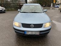 Gebraucht VW Passat 2000 Blau Kombi