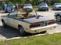 Occasion Chrysler Le Baron 100 ch (73 kW) 1986 Beige Cabriolet
