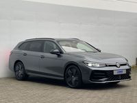 Gebraucht VW Passat R-line 193 PS (141 kW) 2024 Diabasgrau metallic Kombi