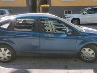 Usata Ford Focus 100 CV (73 kW) 2009 Blu Berlina