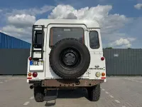 Gebraucht Land Rover Defender 122 PS (89 kW) 2011 Weiß Kombi