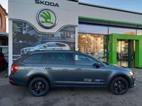 gebraucht Skoda Octavia Combi Scout 2.0 TSI DSG 4x4 AHK, NAVI