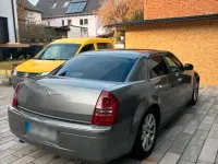Usado Chrysler 300C 218 CV (160 kW) 2006 Plateado Berlina