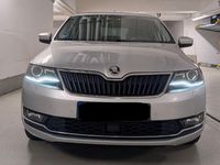 Gebraucht Skoda Rapid Clever 95 PS (69 kW) 2018 Silber Kleinwagen