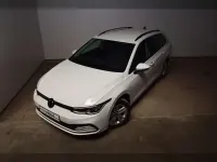 Gebraucht VW Golf VII Life 150 PS (110 kW) 2021 Pure white Kleinwagen