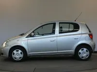 Gebraucht Toyota Yaris Edition 65 PS (47 kW) 2005 Silber Limousine