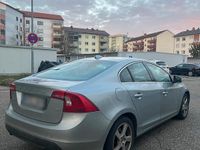 Gebraucht Volvo S60 163 PS (119 kW) 2012 Silber Limousine