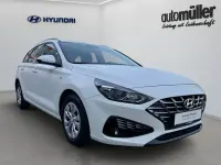 Gebraucht Hyundai i30 120 PS (88 kW) 2023 Weiß Kombi