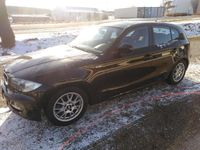Gebraucht BMW 118 140 PS (102 kW) 2010 Schwarz Kleinwagen