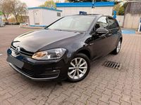 Gebraucht VW Golf VII LOUNGE 110 PS (80 kW) 2015 Schwarz Limousine