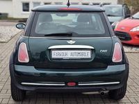 Usado Mini ONE 90 HP (66 kW) 2004 Verde Citadino