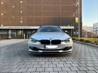 Gebraucht BMW 320 Performance 184 PS (135 kW) 2014 Silber Kombi