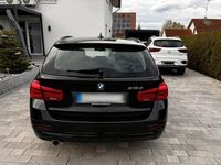 gebraucht BMW 318 d Touring LED PDC V+H Android Apple 8-Fach