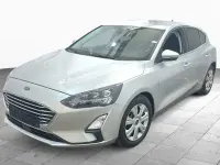 Używany Ford Focus Cool & Connect 319 KM (234 kW) 2021 Srebrny Sedan/Limuzyna