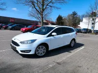 Gebraucht Ford Focus Trend 125 PS (91 kW) 2016 Weiß Kombi