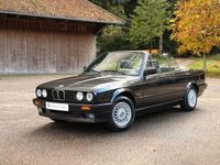 Gebraucht BMW 320 Cabriolet Sport Line 150 PS (110 kW) 1993 Schwarz Cabrio