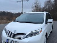 Gebraucht Toyota Sienna 269 PS (197 kW) 2015 Weiß Van / Kleinbus