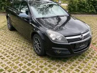 Gebraucht Opel Astra 90 PS (66 kW) 2007 Schwarz Kombi
