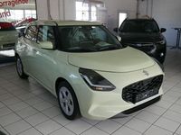 Neu Suzuki Swift Comfort 83 PS (61 kW) 2025 Grün Limousine
