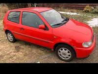 Gebraucht VW Polo 60 PS (44 kW) 1998 Rot Kleinwagen