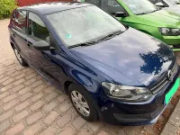 Gebraucht VW Polo 75 PS (55 kW) 2014 Blau Kleinwagen