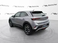 Gebraucht Opel Mokka Elegance 131 PS (96 kW) 2021 Kontrast grau/quarz silber SUV