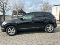 Gebraucht Nissan Qashqai Tekna 150 PS (110 kW) 2011 Schwarz SUV