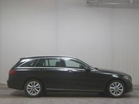 Gebraucht Mercedes C220 Avantgarde 194 PS (142 kW) 2020 Schwarz Limousine