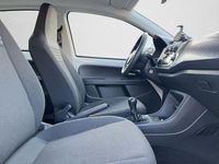 Gebraucht VW up! Move 65 PS (47 kW) 2022 Pure white Kleinwagen