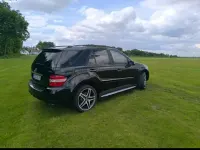 Gebraucht Mercedes ML320 AMG 224 PS (164 kW) 2006 Schwarz SUV