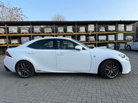 Gebraucht Lexus IS300h Sport Line 181 PS (133 kW) 2014 Weiß Limousine