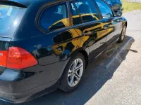 Gebraucht BMW 318 143 PS (105 kW) 2010 Schwarz Kombi