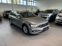 Gebraucht VW Passat Business 150 PS (110 kW) 2023 Silber Kombi