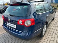 Gebraucht VW Passat Comfortline 140 PS (102 kW) 2007 Blau Kombi