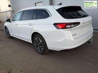 Neu Skoda Superb Selection 193 PS (141 kW) 2025 Ebony schwarz metallic Kombi