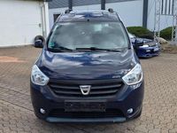 Gebraucht Dacia Dokker Lauréate 83 PS (61 kW) 2015 Blau marine Van / Kleinbus