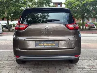 Gebraucht Renault Scénic III Experience 116 PS (85 kW) 2017 Braun Van / Kleinbus