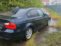 Używany BMW 320 150 KM (110 kW) 2004 Niebieski Sedan/Limuzyna