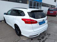 gebraucht Ford Focus FocusTurnier 2,0 ST Navi SHZ PDC Xenon