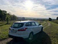 Usata Ford Focus 140 CV (102 kW) 2012 Bianco Station wagon