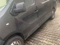 Gebraucht Opel Vivaro 120 PS (88 kW) 2016 Schwarz Van / Kleinbus
