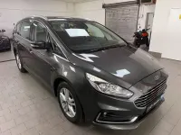 Gebraucht Ford S-MAX Titanium 150 PS (110 kW) 2022 Grau Van / Kleinbus