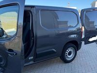 Gebraucht Opel Combo 101 PS (74 kW) 2023 Grau Van