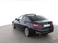 Gebraucht BMW 320 184 PS (135 kW) 2020 Schwarz Kleinwagen