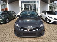 Neu Kia Ceed Sportswagon Vision 101 PS (74 kW) 2025 Pentametall metallic Kombi