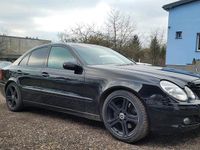 Gebraucht Mercedes E500 306 PS (225 kW) 2002 Schwarz Limousine